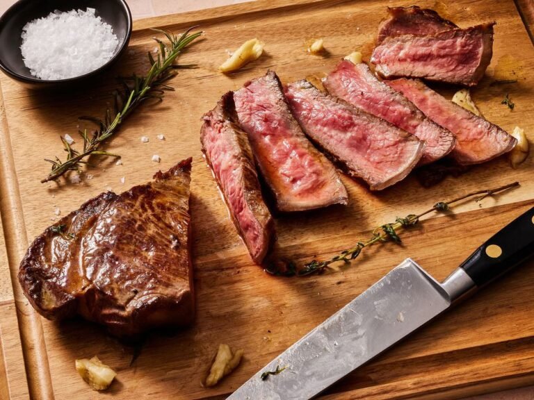 In Houston, Genesis Steakhouse Becomes Exodus and Pivots to a Non-Kosher Menu