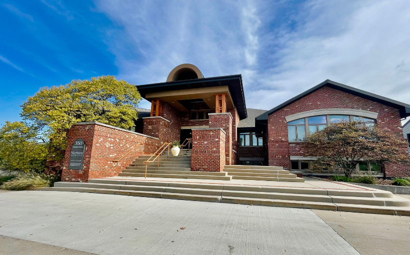 XRoads Real Estate Advisors Negotiates Suburban Chicago Office Leases
