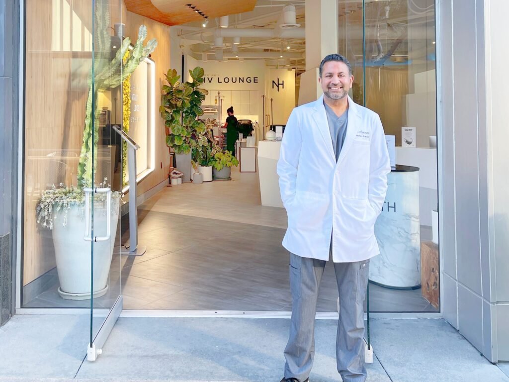 A doctor who owns a longevity clinic shared his simple 5-step morning routine
