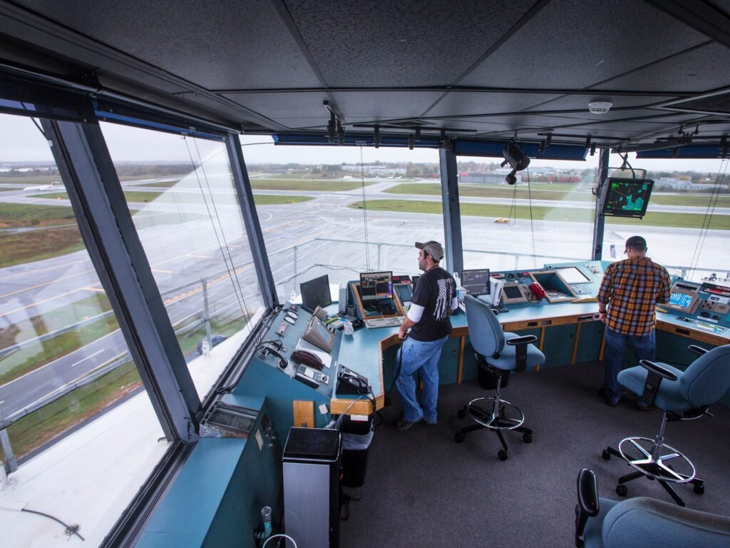 Air traffic control had another outage at Newark Airport