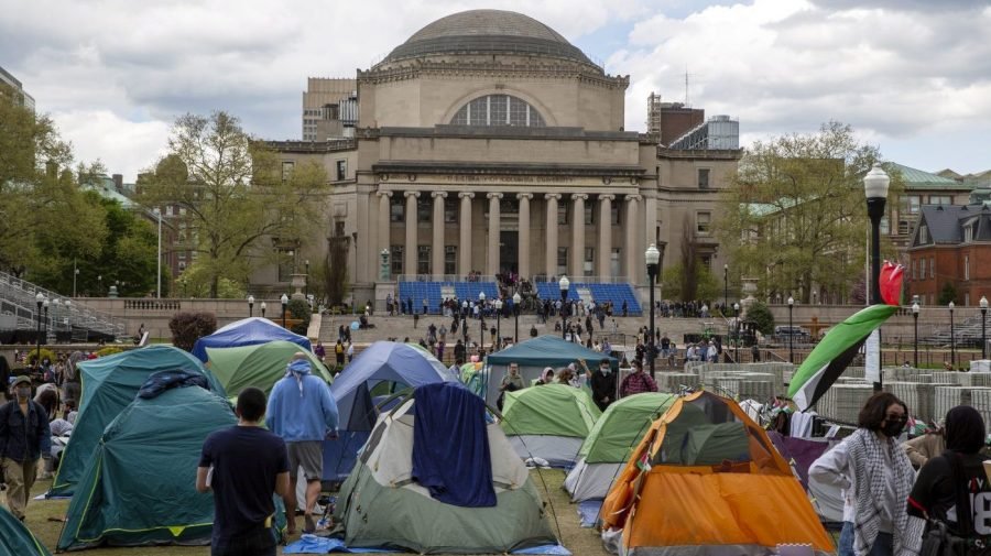 Pro-Palestinian protesters clash with security at Columbia University's main library