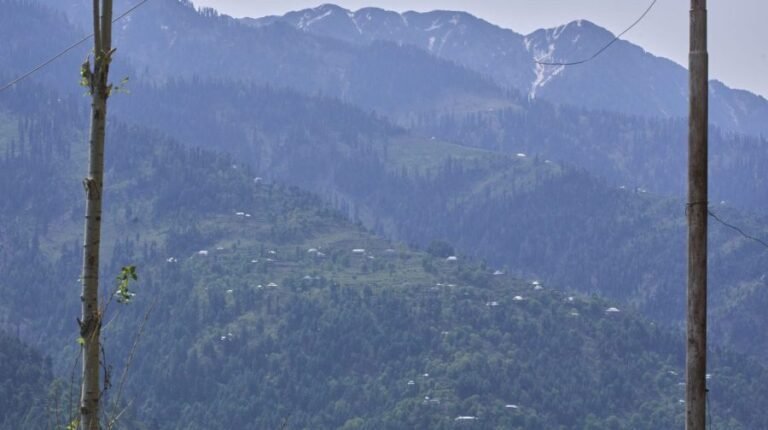 Nuclear war is brewing between India and Pakistan — here’s what the world needs to know 