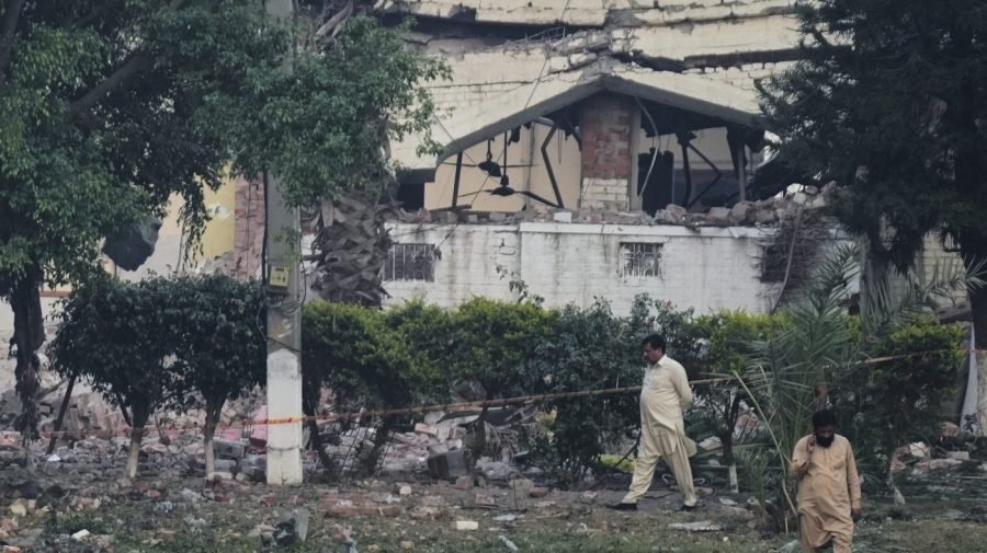 Pakistan labels deadly India strike act of war