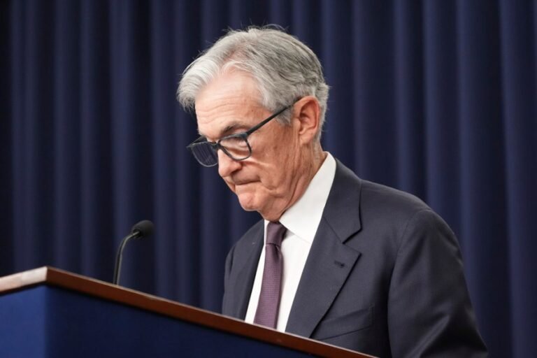 Why the Federal Reserve risks falling behind the curve as recession fears rise
