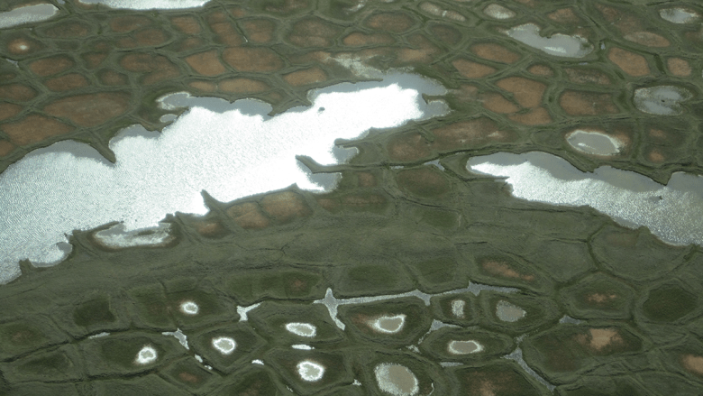 Beyond Up and Down: How Arctic Ponds Stir Sideways