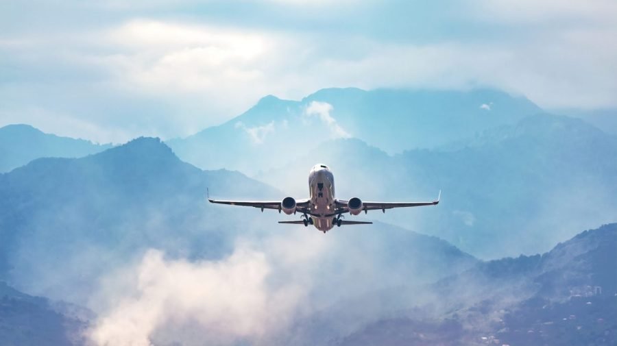 Which US airlines fared worst in J.D. Power's customer satisfaction survey?