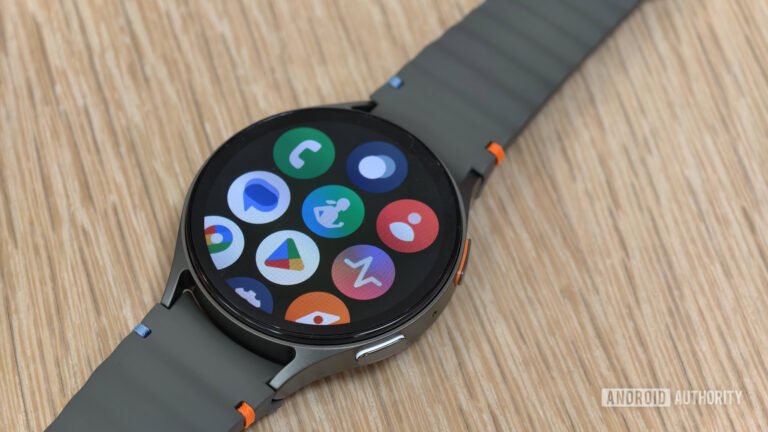 One UI 8 Watch leak reveals how Gemini will work on Wear OS (APK teardown)