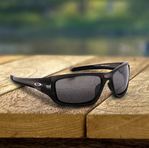 *HOT* Oakley Men’s Valve Polarized Sunglasses only $67.10 shipped (Reg. $242!)