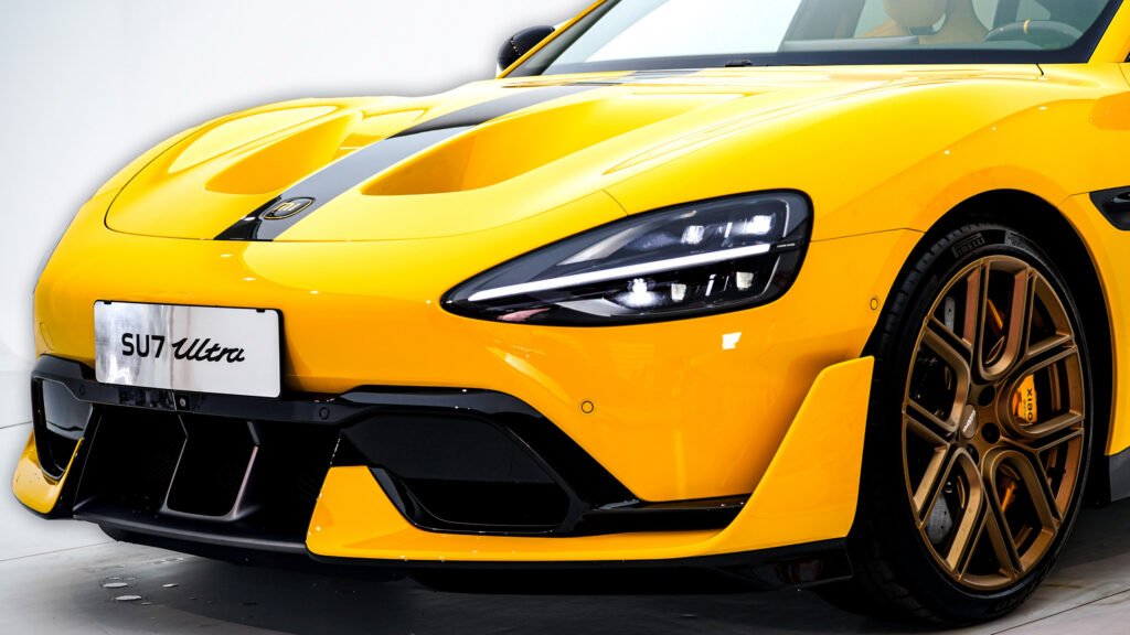 Chinese Super Sedan Owners Furious Over Fake Aero Ducts In $6K Aero Hood