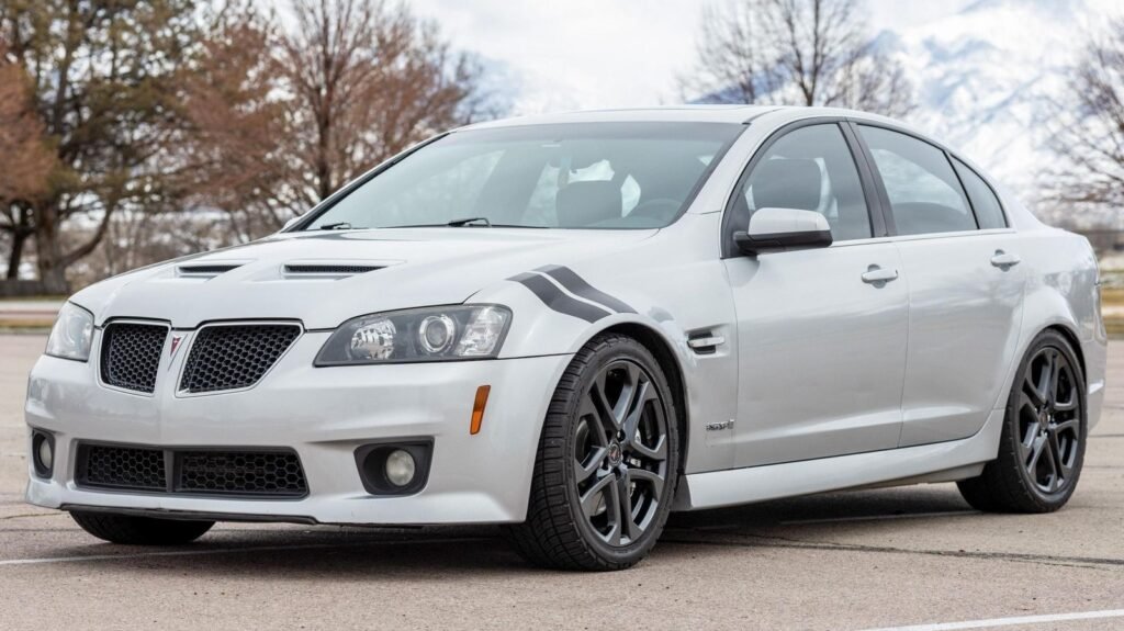 This Manual Pontiac G8 GXP Says It's Time To Put Your Enthusiast Money Where Your Enthusiast Mouth Is