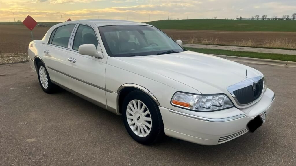 At $3,500, Could This 2003 Lincoln Town Car Make You Large And In Charge?