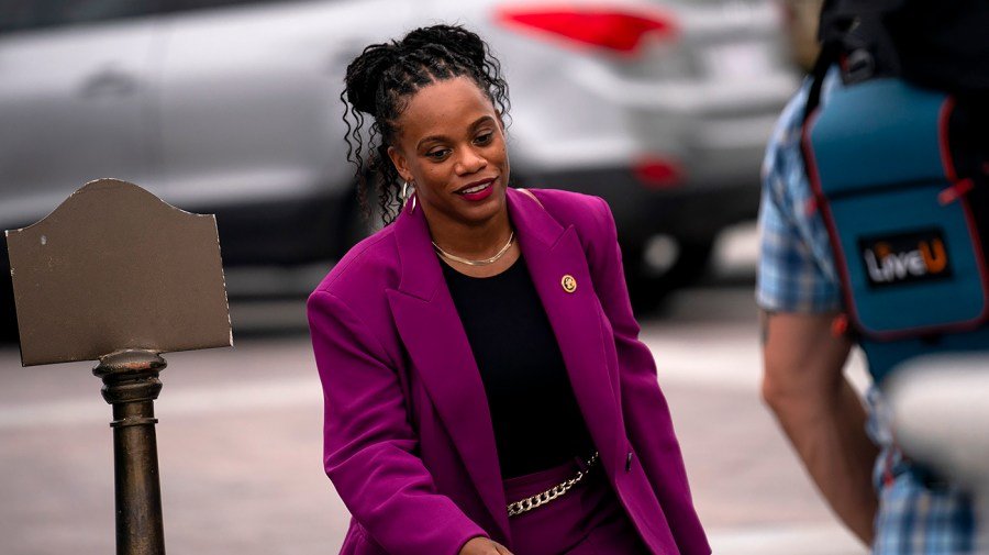 Democrats reintroduce federal resolution for reparations