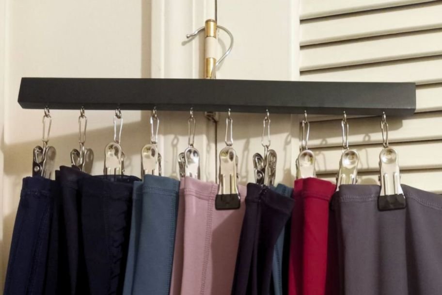 Leggings Organizer 2-Pack Just $8.49 on Amazon | Holds 10 Pairs!
