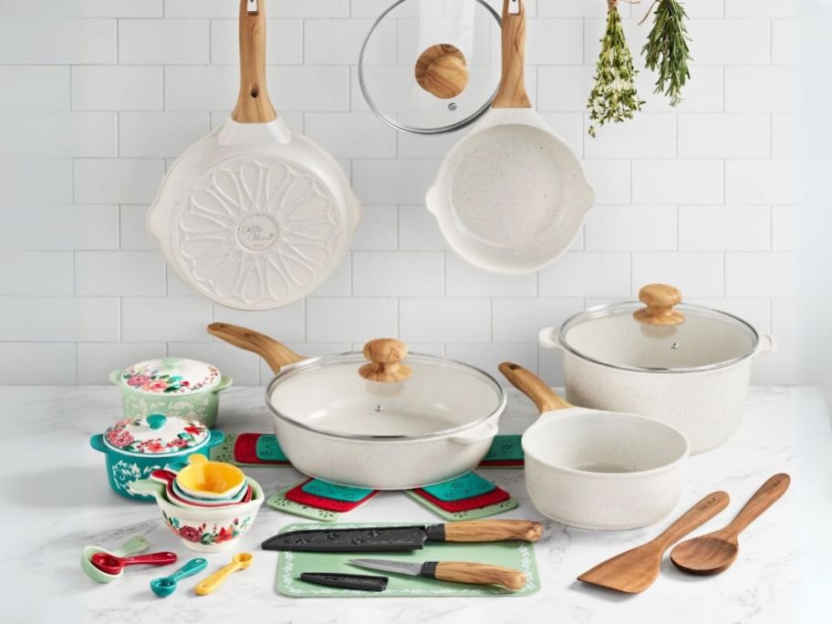 The Pioneer Woman Cookware 30-Piece Set Only $79.88 Shipped on Walmart.com (Reg. $160)