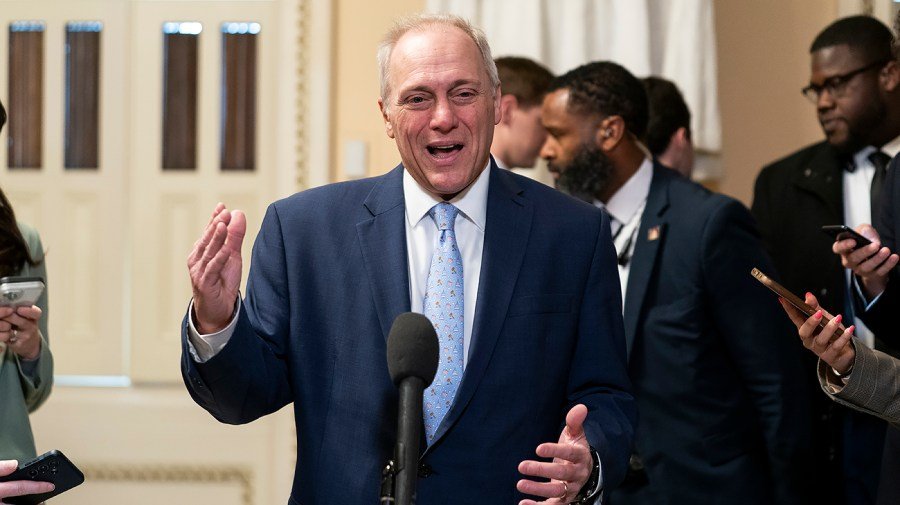 GOP leaders poised to accelerate Medicaid work requirements in Trump agenda bill