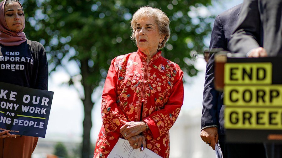 Schakowsky won't seek reelection to House seat in 2026