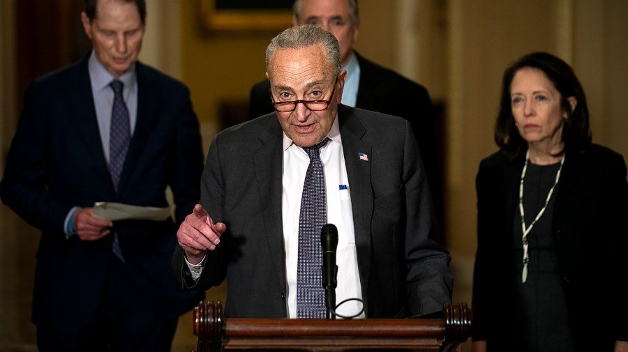 Schumer: China 'got the better of Trump'