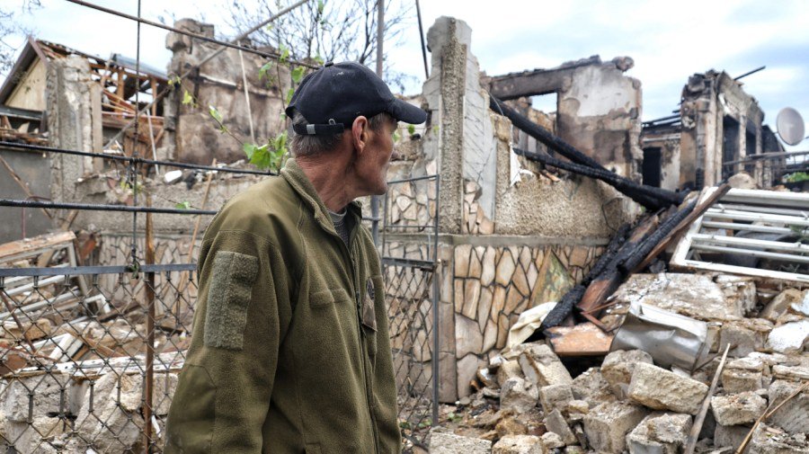 As US aid evaporates in Ukraine, civilian heroes are stepping up
