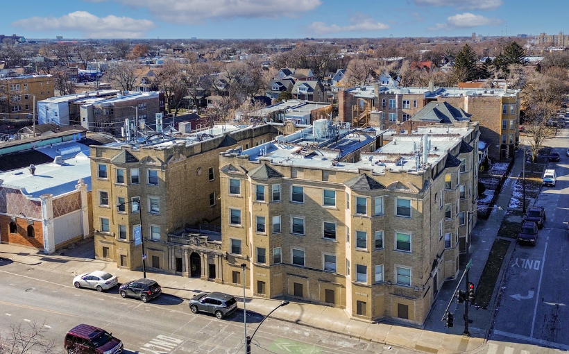 Kiser Group Brokers Sale of Fully Renovated MF Building in Chicago