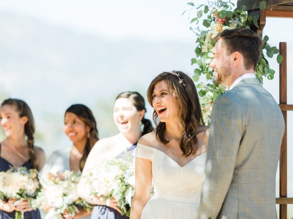 I had an expensive wedding. The marriage is going well, but I still have regrets about that day.