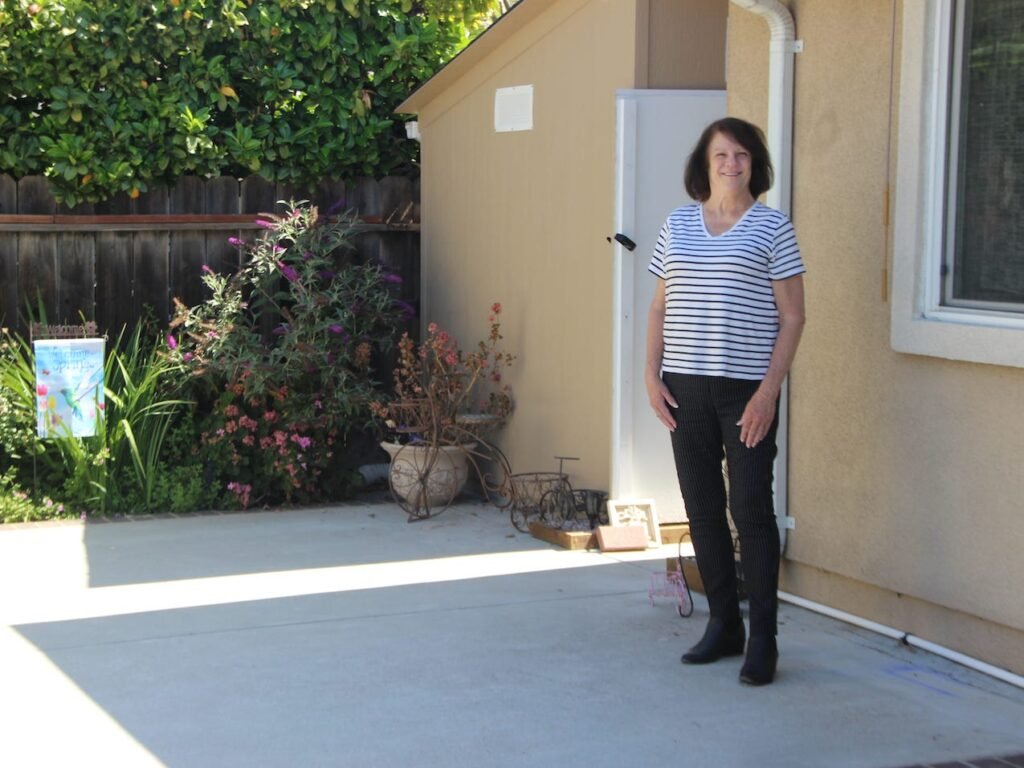 This boomer ex-mayor lives in an $1,800-a-month 400-square-foot backyard cottage in her California suburb