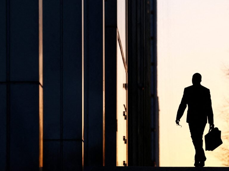 Another bank joins the lineup, telling employees it's time to get back to the office