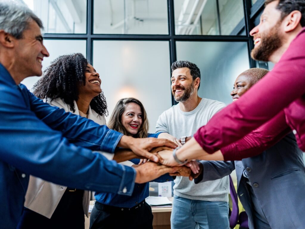 I'm a financial planner for the wealthy. They don't achieve wealth alone — here are the 5 key relationships they all have.