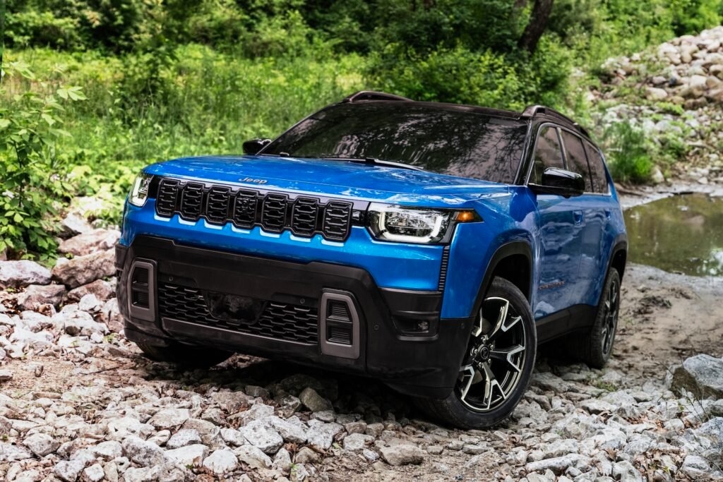 2026 Jeep Cherokee shows off its rear