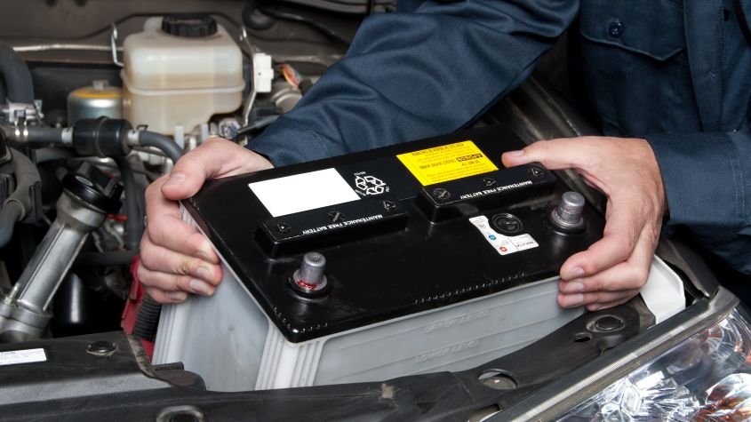 How to change a car battery and choose the right battery for your car