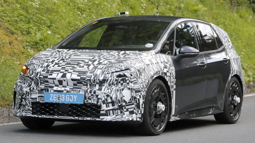 2026 Cupra Born facelift spy shots - pictures