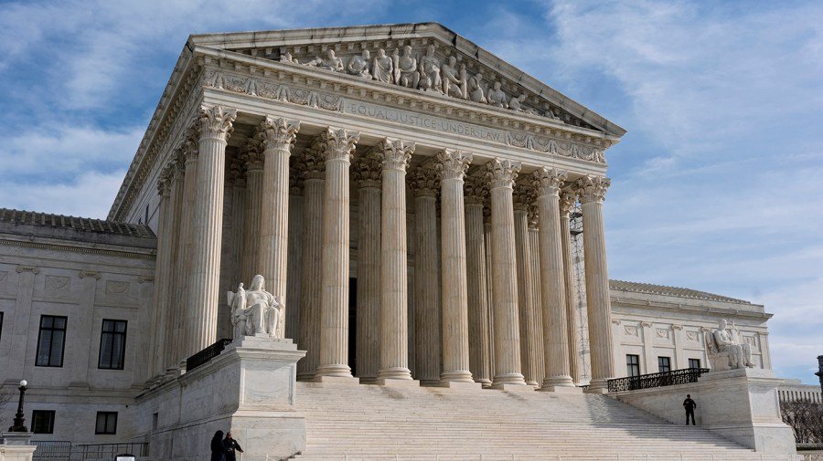 Supreme Court lifts third country deportation limits; liberals pen scathing dissent