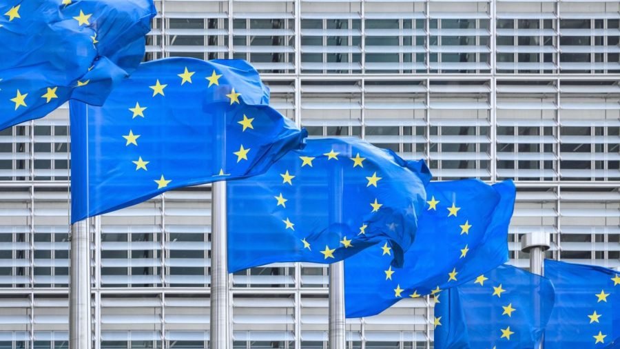 Buying US weapons will help ease trade war: EU leader