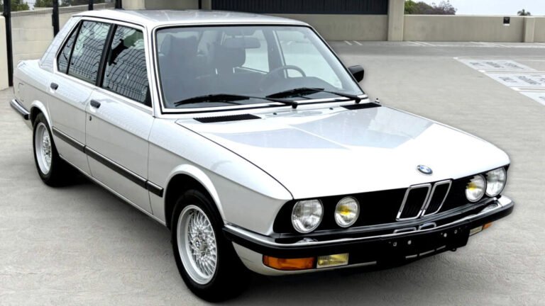 This Is The Kind Of Understated Class Modern BMWs Forgot
