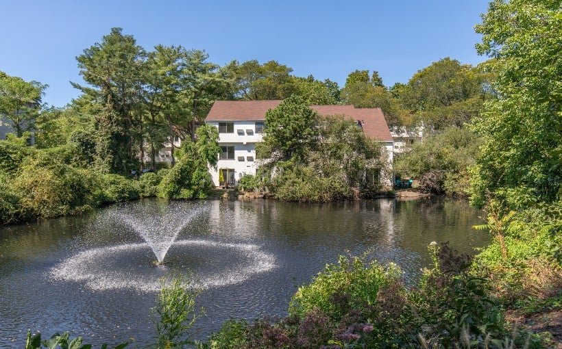CBRE Arranges Fee Interest Sale for Apartments on CT/NY Border