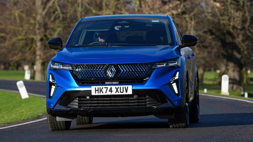 Car Deal of the Day: Renault Rafale is a stylish, plug-in coupe-SUV for under £250 a month