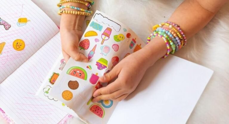 Kids 1,000+ Sticker Book Just $4.99 on Amazon (Reg. $9)