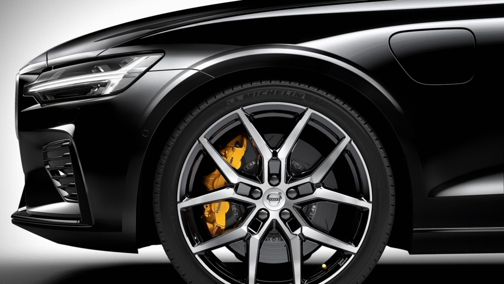 The Volvo S60 T8 Is A Swedish Sleeper That's Quick to 60 MPH