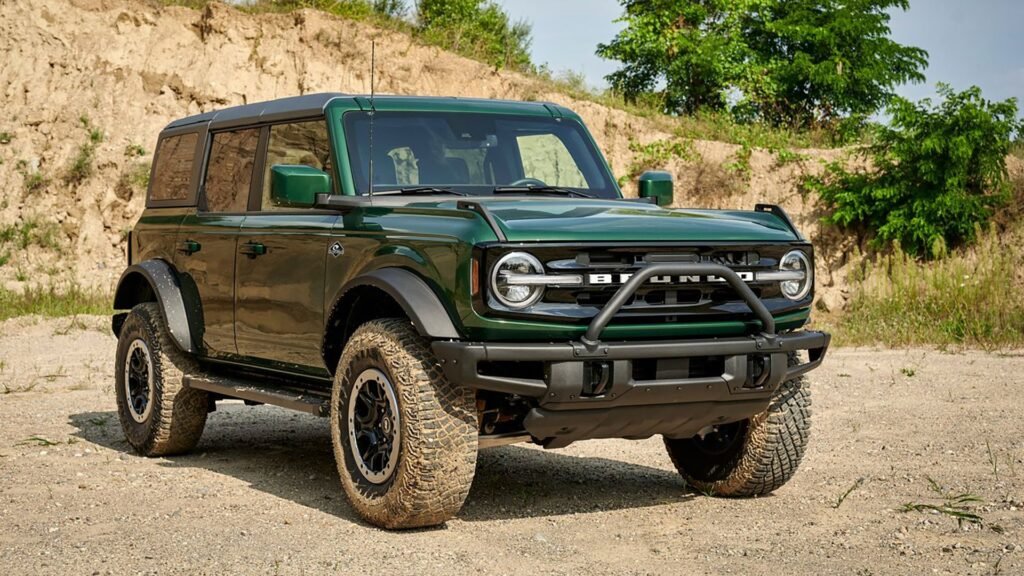 Even Ford's Best Bronco Sales Can't Catch Jeep