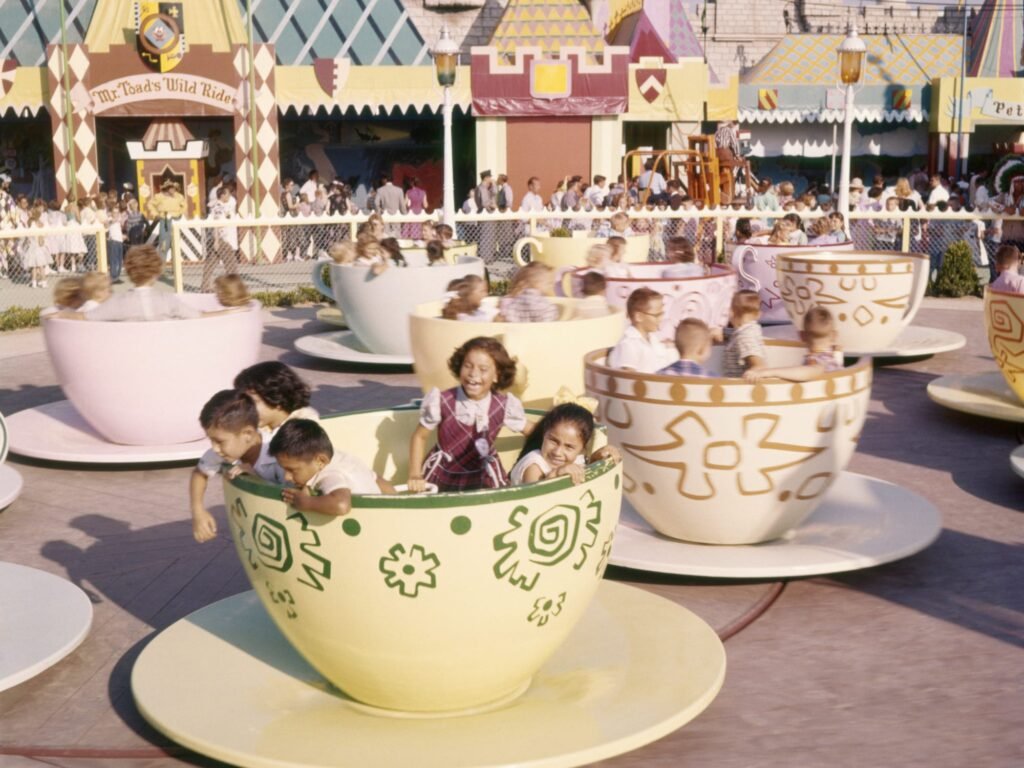 Vintage photos of Disneyland's opening day in 1955 that will make you wish you were there