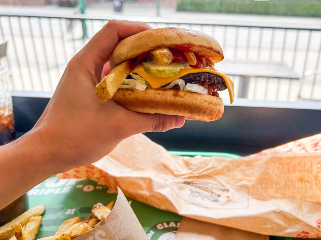 I tried 3 fast-food chains in Canada that you can't get in the US. Here's how they ranked from worst to best.