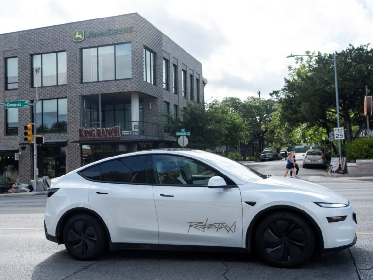 'Bigger, longer and uncut' — Tesla unveils its new robotaxi geofence, in a shape that has now gone viral