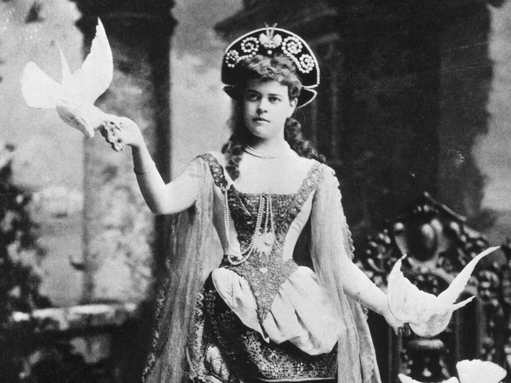 The glamorous life of Alva Vanderbilt Belmont, the millionaire socialite whose life inspired HBO's 'The Gilded Age'