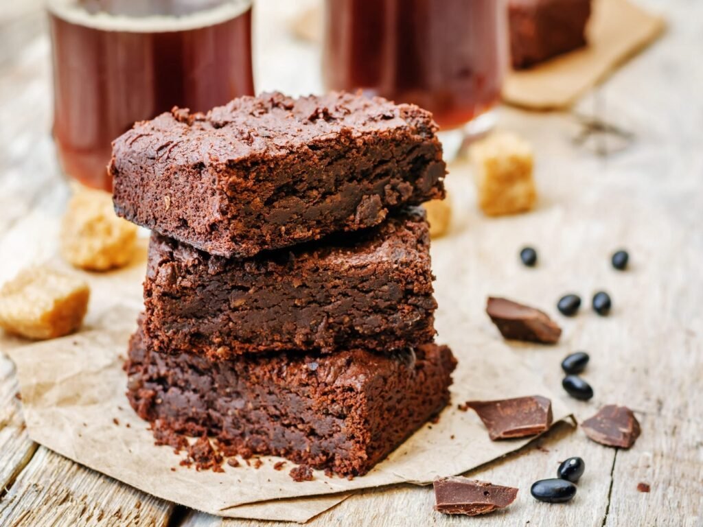 Just 1 cup of black beans curbs inflammation in your body. Here are 4 science-backed recipes to boost your health.