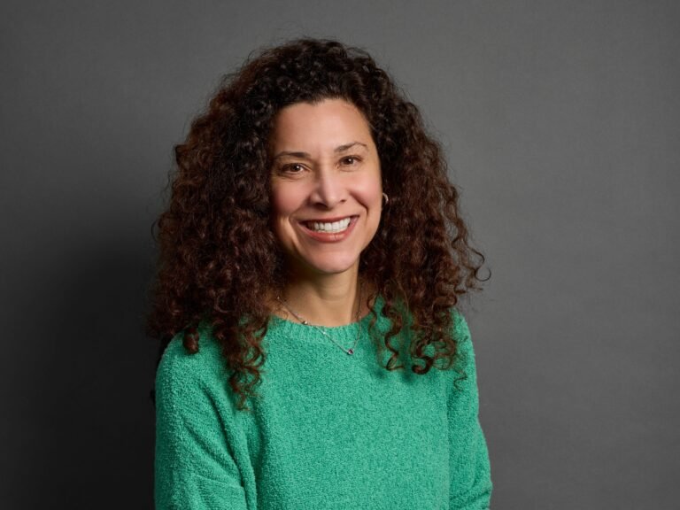 A Whole Foods executive shares 3 leadership tips that help her in the C-suite