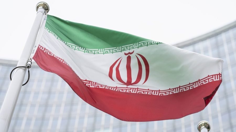 US targets Iran 'shadow banking' network with new sanctions