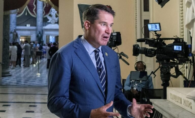 Rep. Moulton: ‘Open-ended question’ if Trump wants Ukraine to win Russian war