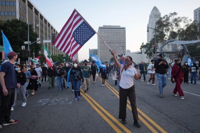 Judge issues order giving journalists greater protections against LA police