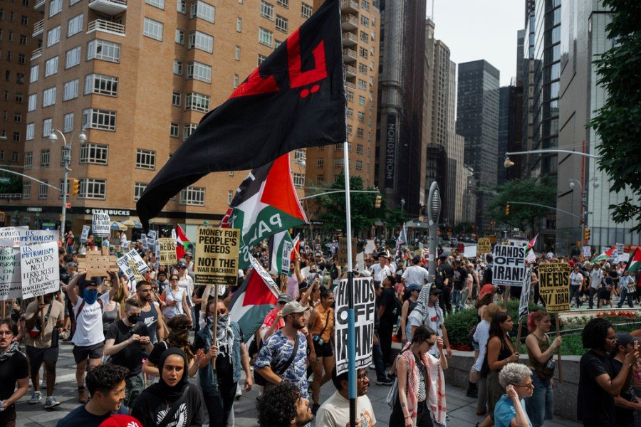 Radical pro‑Tehran groups orchestrated the 'No War on Iran' protests