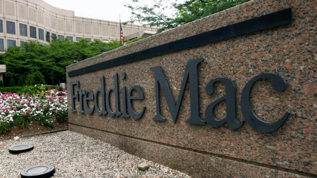 Average long-term U.S. mortgage rate drops to lowest level since April