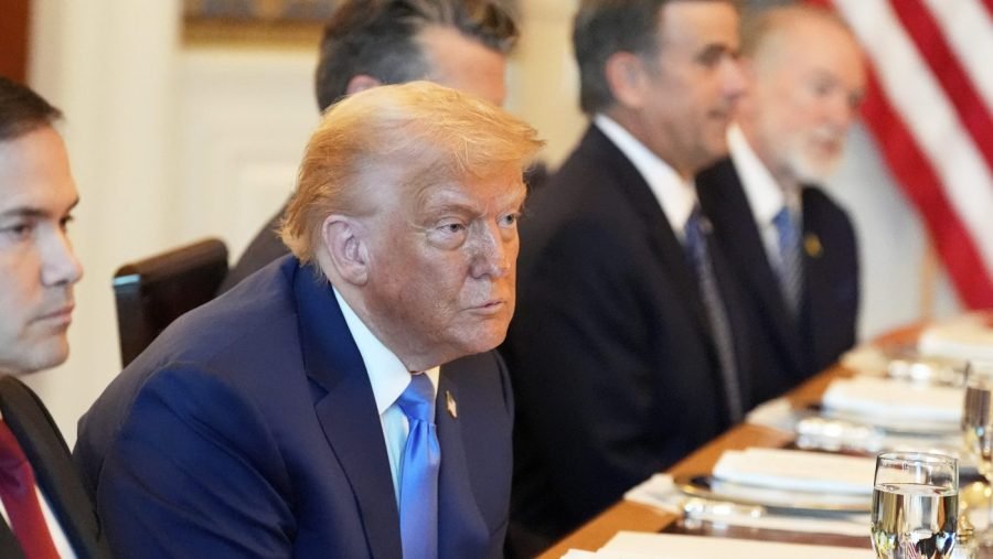Live updates: Trump holds Cabinet meeting; Netanyahu meets with lawmakers